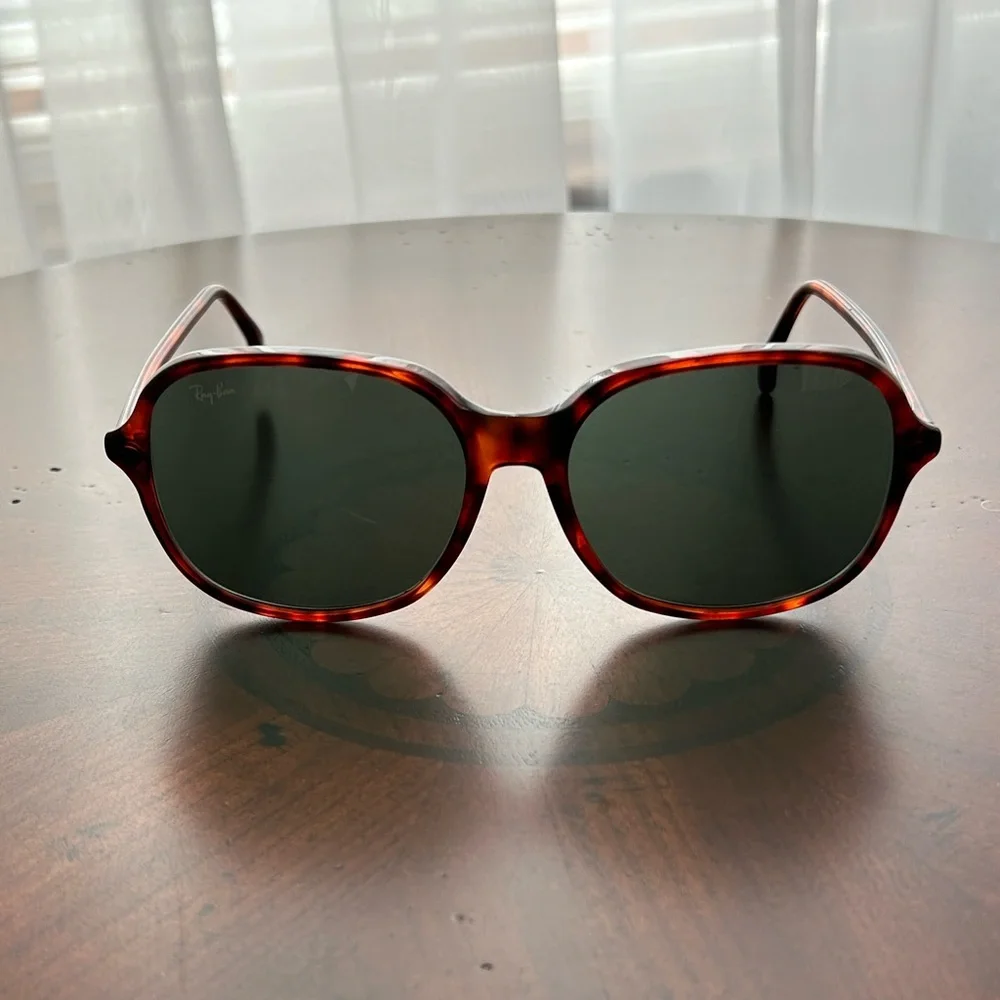 Ray-Ban Women's Tortoiseshell Green Lens Sunglasses